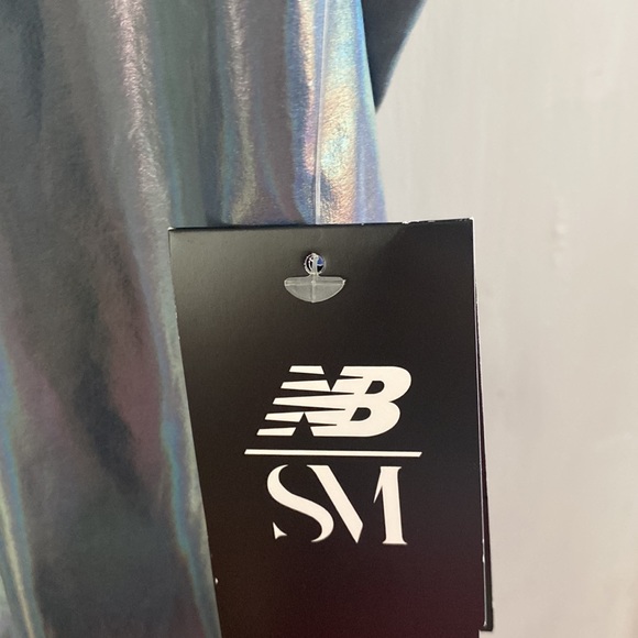 New Balance x Sydney McLaughlin Syd jumpsuit size medium - Picture 5 of 6